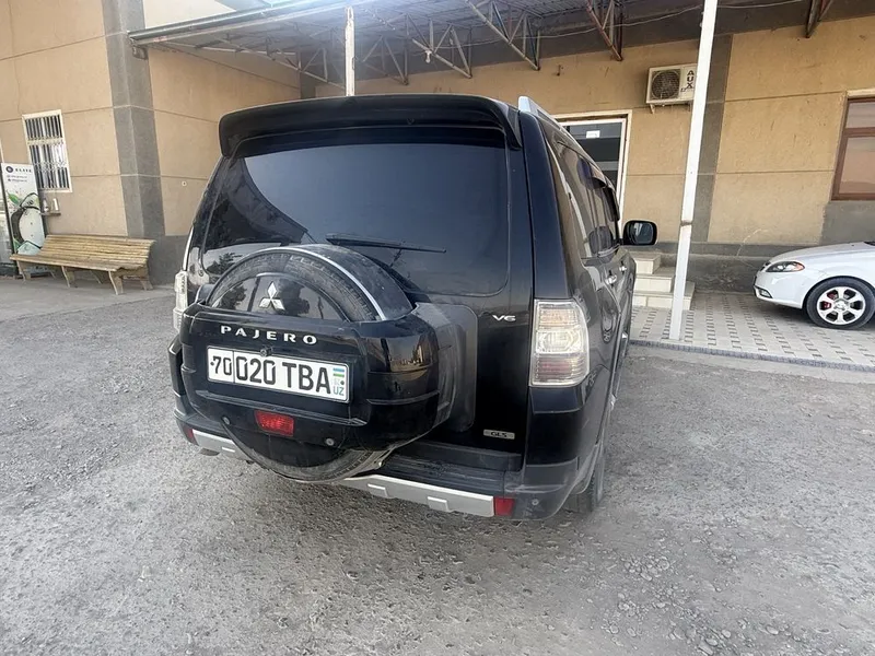Mitsubishi pijaro 2008 yil metan bor 1 Mitsubishi pijaro 2008 yil metan bor 1
