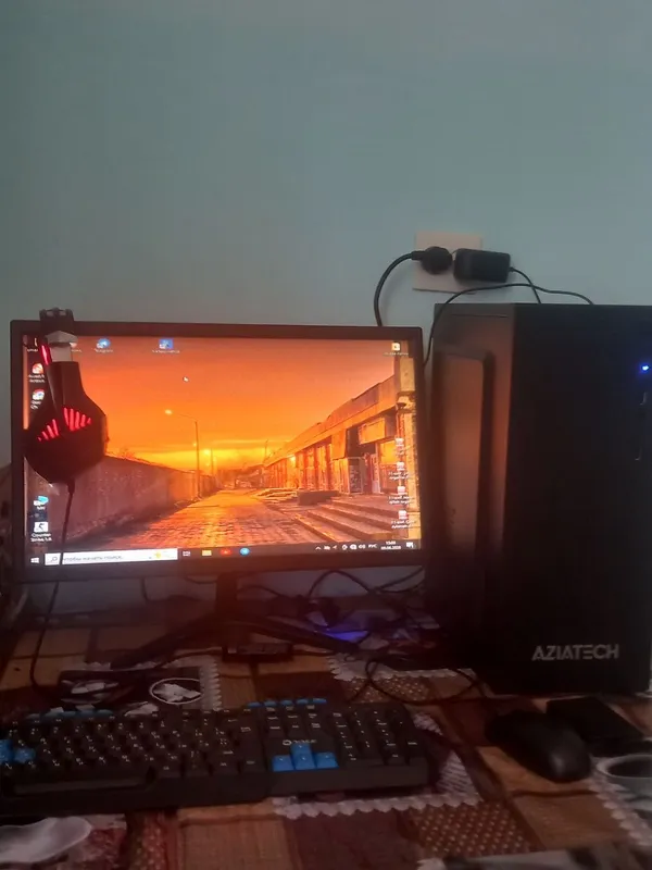 Kamptuter keysi ozi sotiladi.