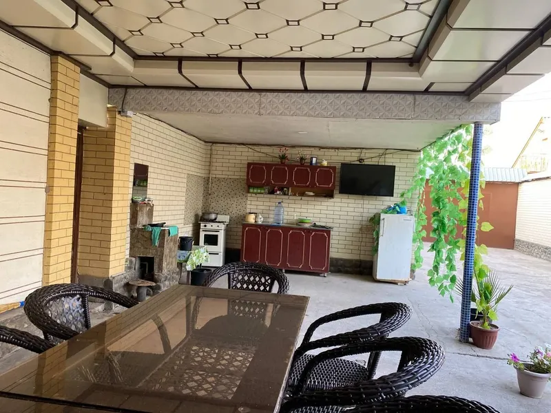 Ozodboshda srochna 9 sotixli 6 xonali dacha sotamiza. — фото 4