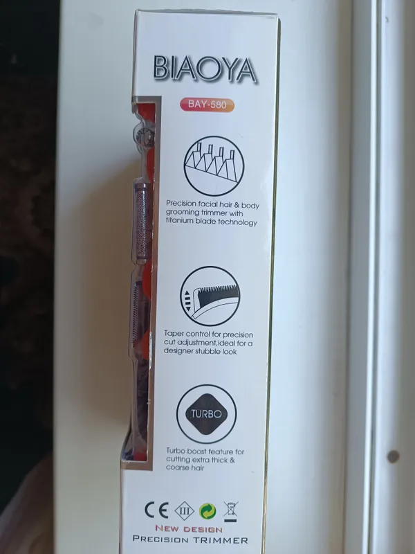 Soch va soqol oladigan 4 Soch va soqol oladigan 4