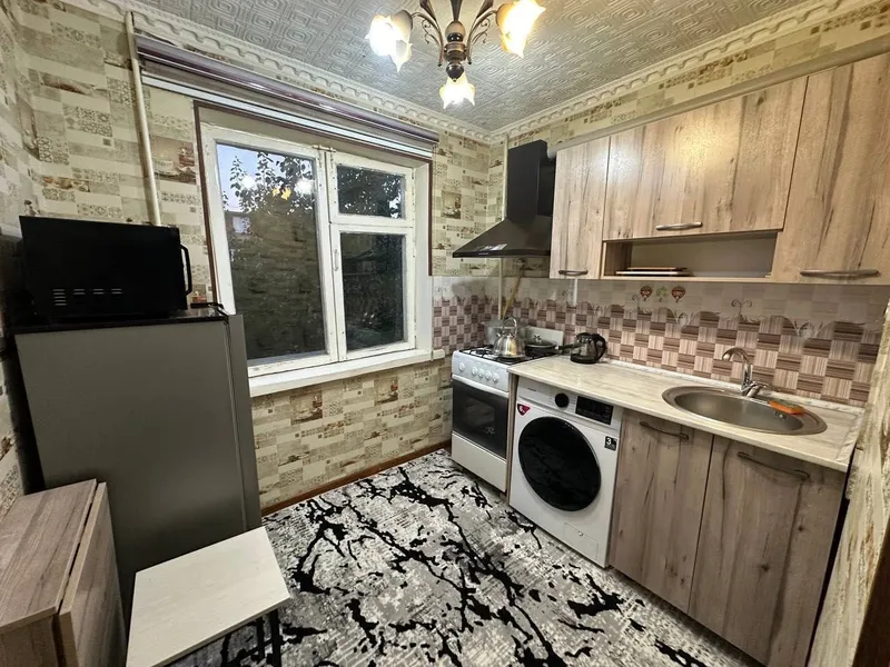 Сдается 1 комнатная квартира С обстановкой В горде Алмалык — фото 3