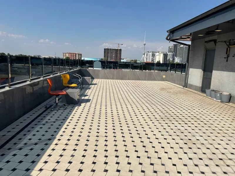 Продается Евро здание 961 кв.м., 7