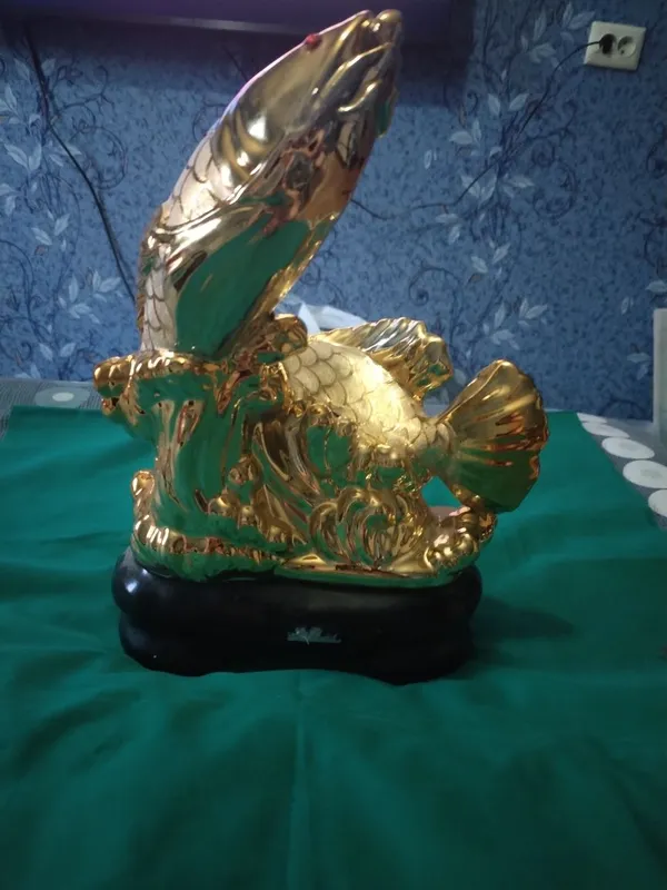 Позолоченная фарфоровая рыба. 1 Позолоченная фарфоровая рыба. 1
