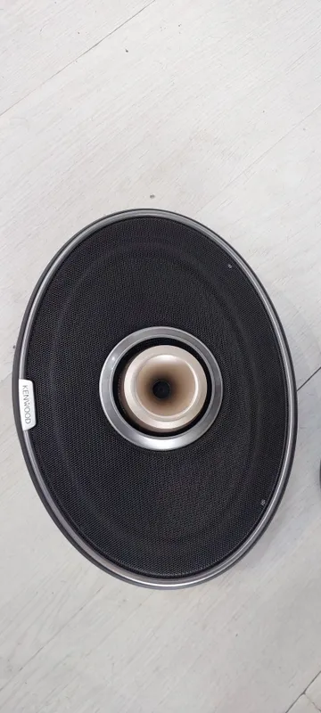 KENWOOD 700w sotiladi 3