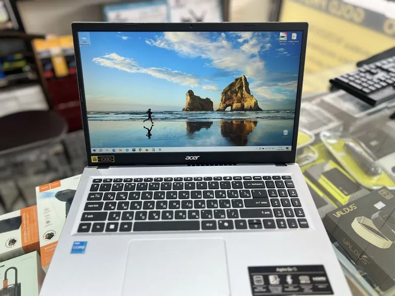 Acer Apire Go 15 Core I3 - N305 DDR5 8GB RAM