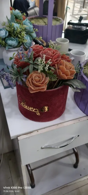 Gul savatlar yangi