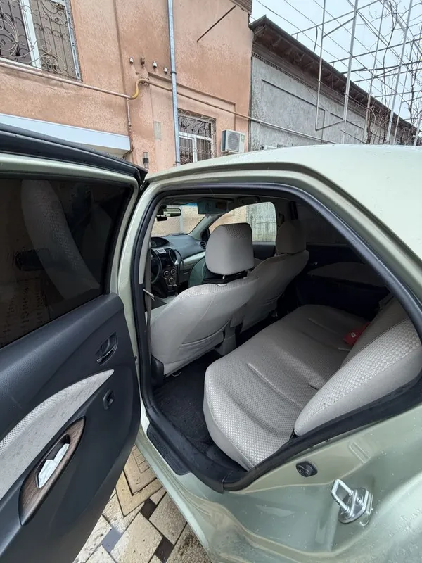 Srochna sotiladi Toyota yaris 2007 yil full ideyal — фото 4