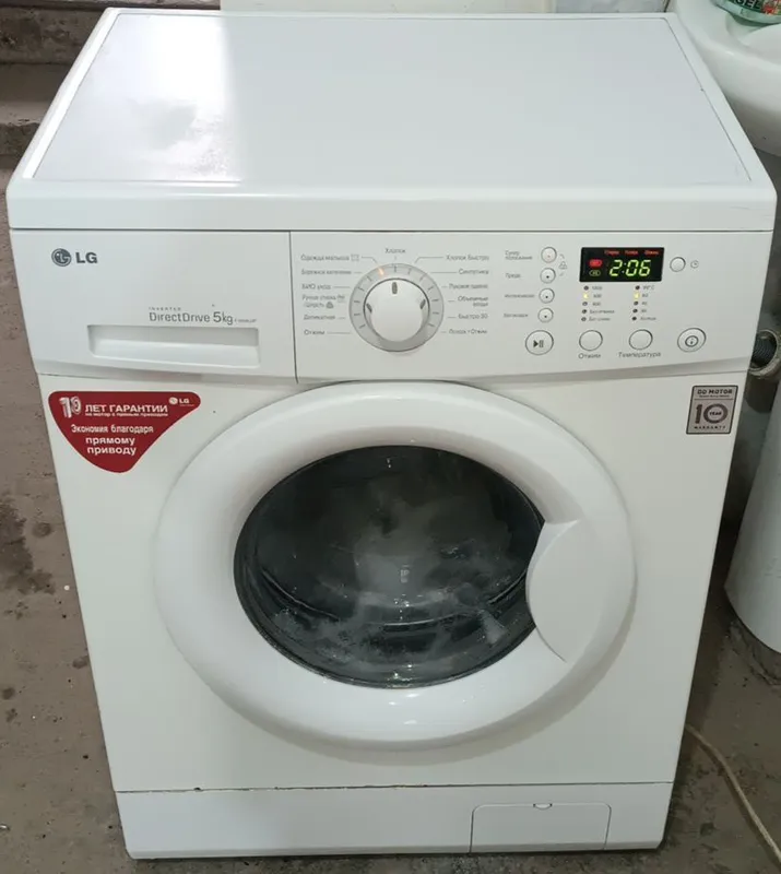 LG invertir mator 5 кг гарантия отличном состояние