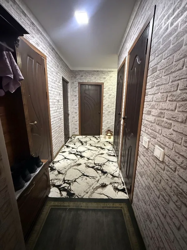 Ikkilamchi bozor, Yashnobod tumanida 3 xonali kvartira (mo‘ljal: Greenwich JK ro‘parasida) 1