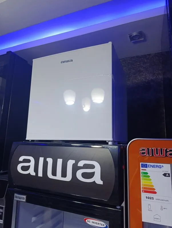 Белый мини-холодильник AIWA (50 л) — Идеальное решение для комнат, офи 2