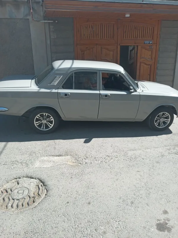 Газ 2410 сотилади холати яхши 1 Газ 2410 сотилади холати яхши 1