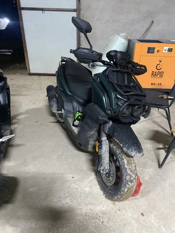 moto skuter yamaxa 175kub 2