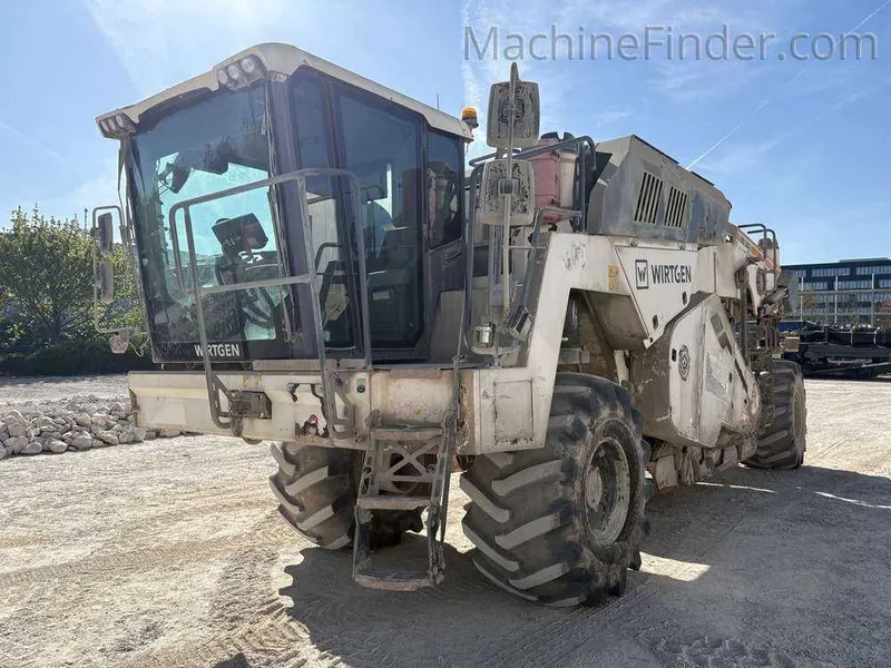 Ресайклер/ Стабилизатор грунта WIRTGEN WR240i 2017 5 Ресайклер/ Стабилизатор грунта WIRTGEN WR240i 2017 5