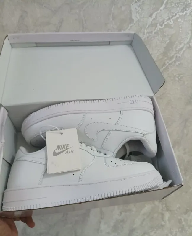 Nike Air Force 1 1 Nike Air Force 1 1