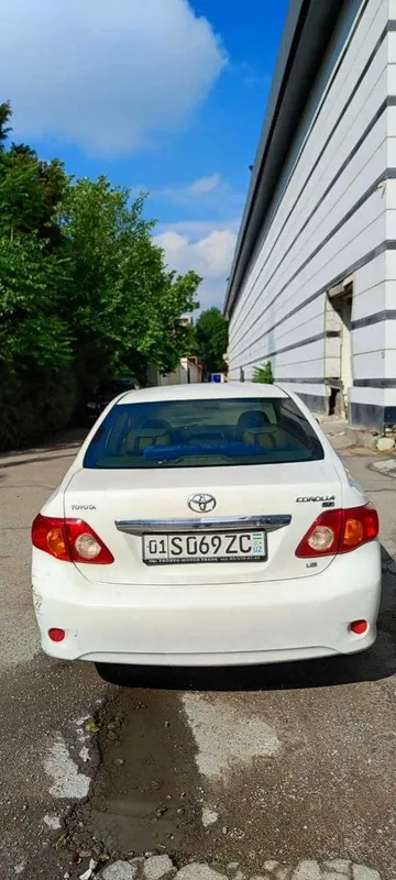 Toyota Corolla 1.6 2008-год. — фото 1