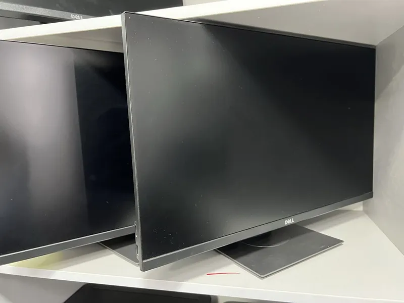 Монитор Dell 24 Flat FullHD IPS 75hz 1