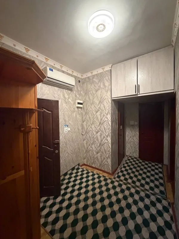 Срочно сотилади продаётся квартира 2