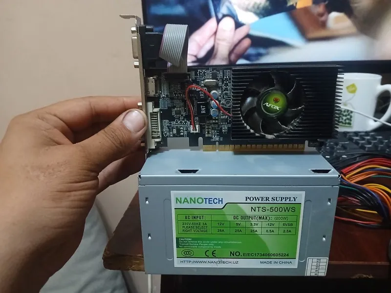 Видео карта GT730 2GB и Блок 500W 1 Видео карта GT730 2GB и Блок 500W 1