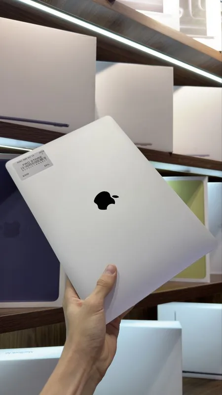 Macbook air m1 13 inch nasiya savdoga