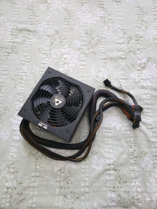 Блок питания CHIEFTEC NAVITAS SERIES 1000W — фото 3