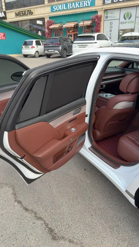 Genesis G90 Full Pozitsiya 2023 Srochna sotiladi!!! — фото 4
