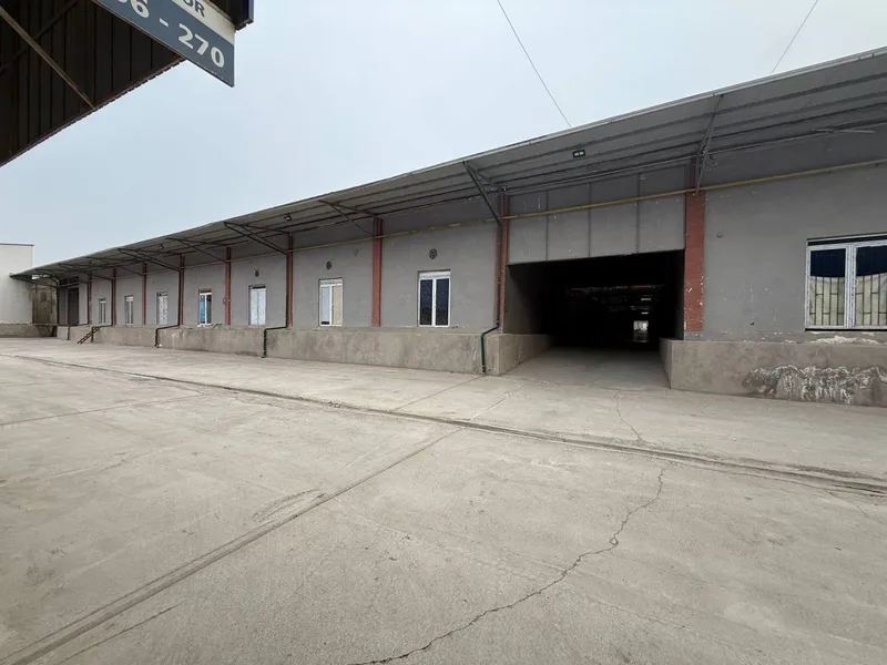 Срочно Продаётся Помещение в Эркин Савдо мажмуаси 15 м² — фото 3