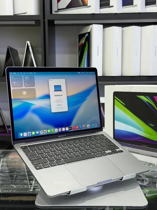 MacBook Pro TouchBar 2022