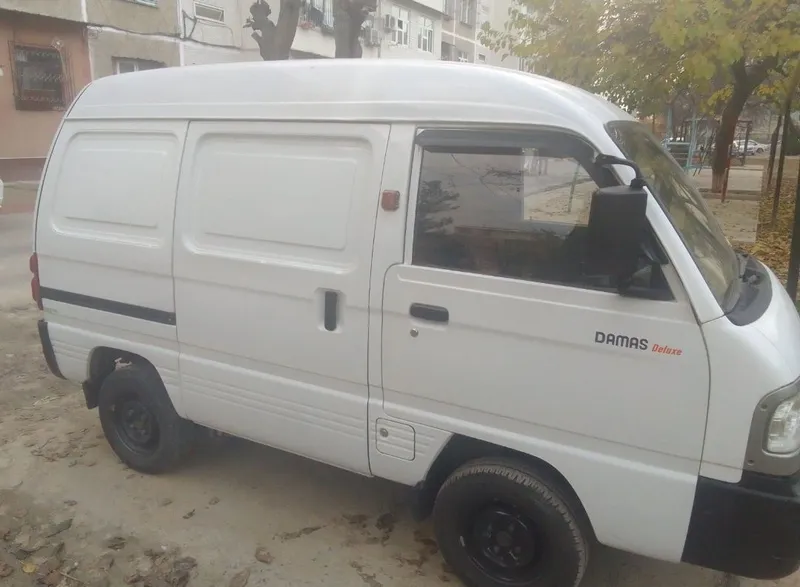 Damas (van) yuk tashish xizmati