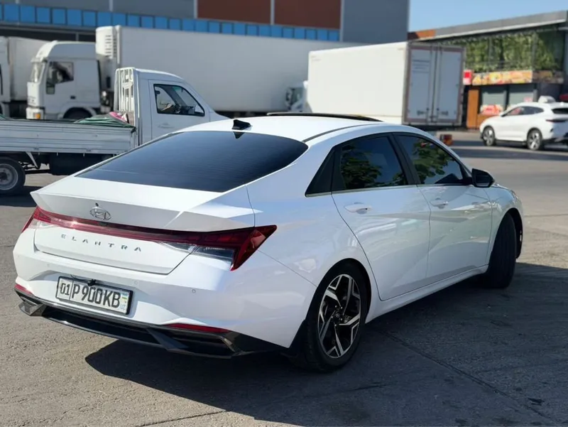 Hundai elantra 1,6 full 2 Hundai elantra 1,6 full 2