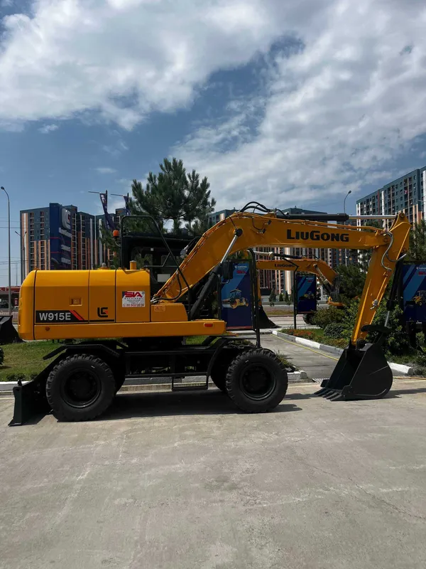 Экскаватор колесный Liugong W915E. Рассрочка Предоплата 30%.