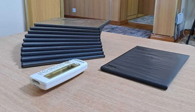 Продам DVD футляры 6 мм, 14 мм 2