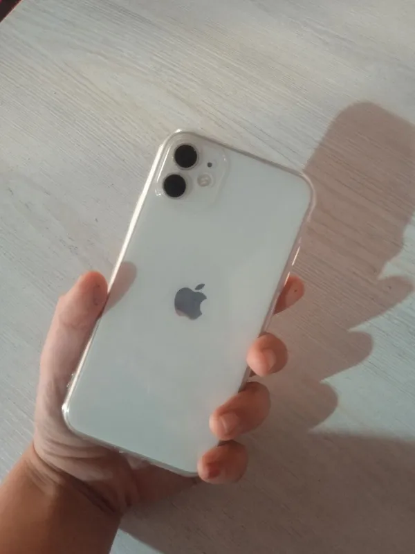 Iphone 11 idial variant narxi 1 million som