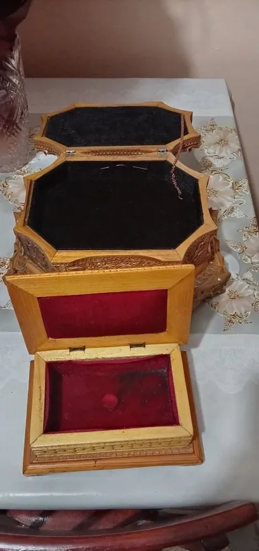 Продам шкатулки резные 2 Продам шкатулки резные 2
