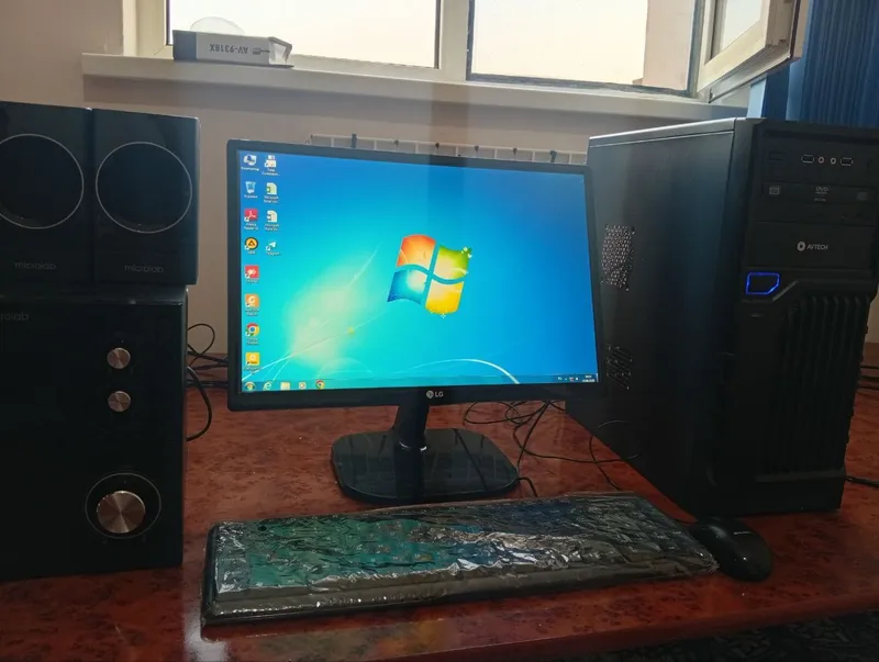 Компьютер Avtech 1