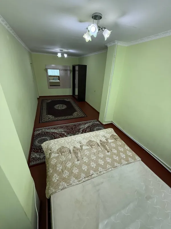ПРОДАЕТСЯ 5 комнатная квартира на Дружбе Народов 8