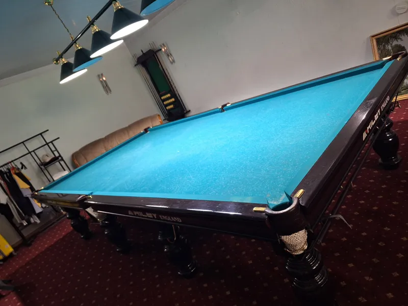 billiard stol