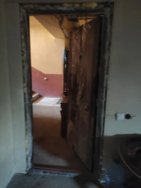 Продам цокольный этаж 110 кв.м на новостройке — фото 2