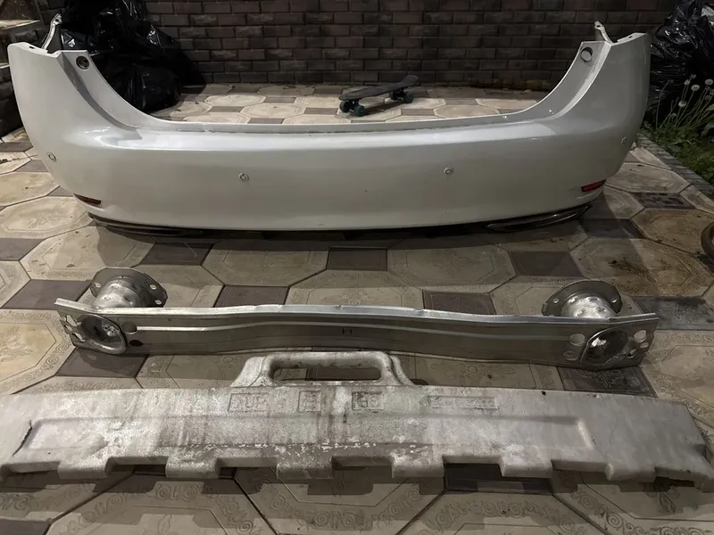 Задний бампер Lexus GS 250-350 2