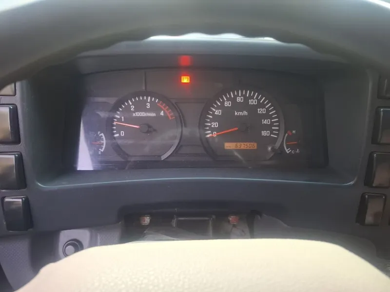 Isuzu 5 tonna sotiladi holati zur samarqand moshin 6