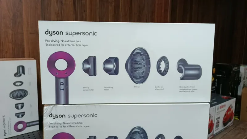 фен Dyson Supersonic. Оптом/розницу/гарантия+доставка 2 фен Dyson Supersonic. Оптом/розницу/гарантия+доставка 2