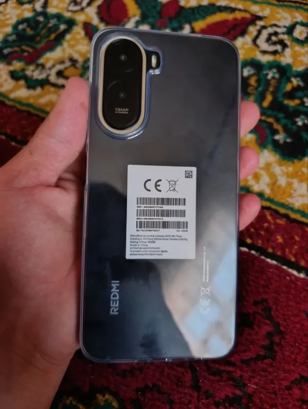 Sotiladi telefon