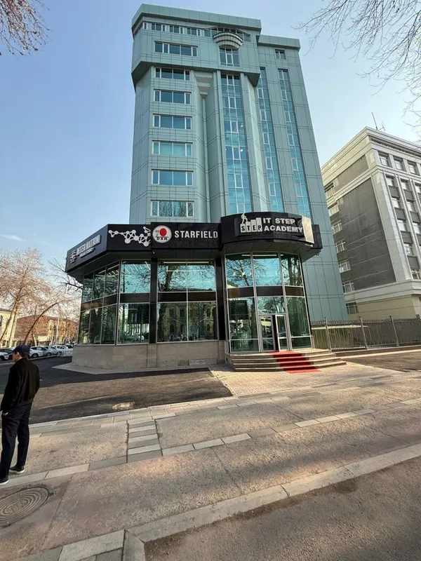 KFC West minister | 6777кв - Продается Здание вдоль дороги