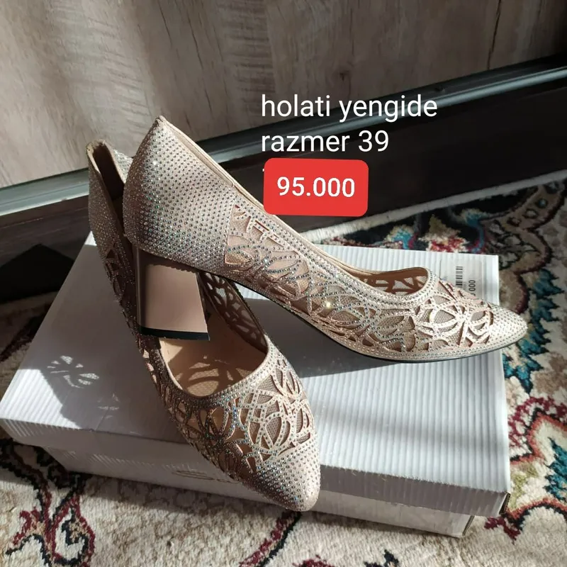 ayollar tuflisi