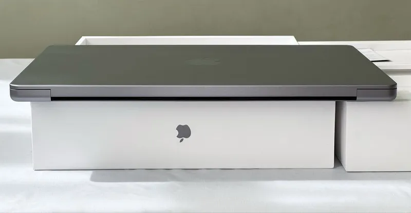 Macbook Pro 16 1m pro, 32 gb ram, 512 ssd — фото 7