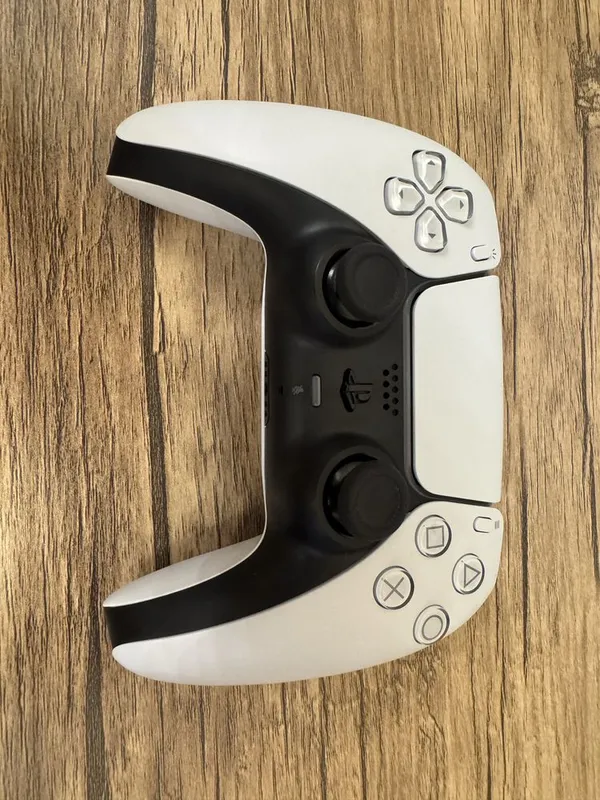 Playstation 5 pro 3