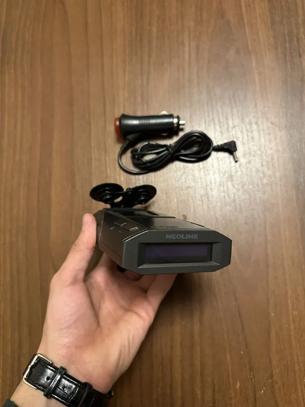 Neoline X-Cop 7700s Antiradar srochna sotiladi