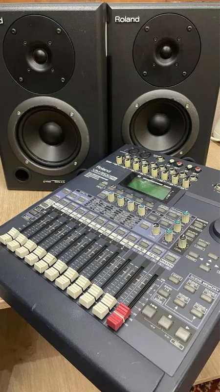 Студийные мониторы Roland DS-50A 24-бит / 96 кГц (договорная) — фото 3