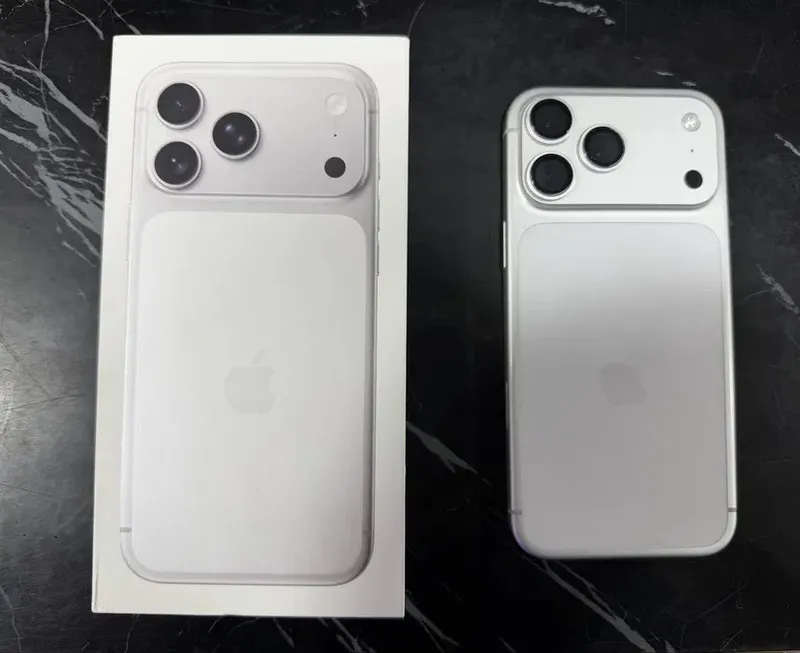 Iphone 17pro max 1