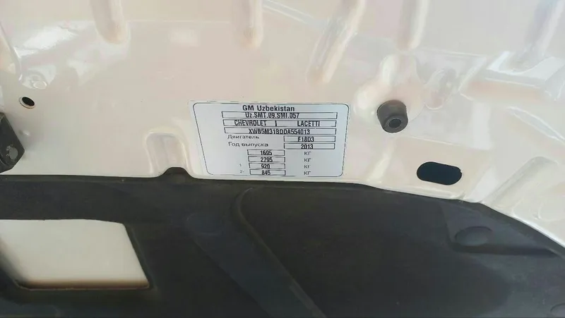 Lasetti sotiladi yangi 110 Milyo'n 5 Lasetti sotiladi yangi 110 Milyo'n 5
