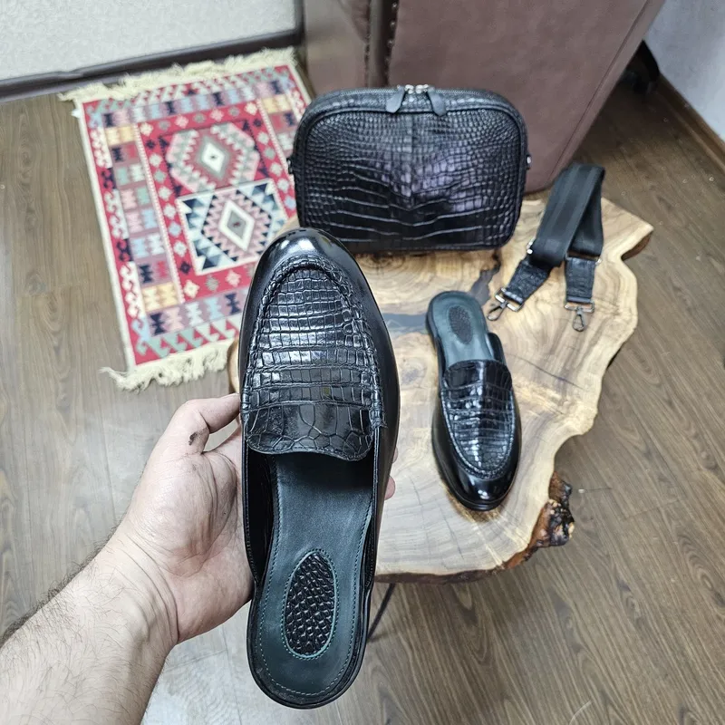 Эксклюзивный Комплект из кожи крокодила 4